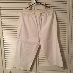 Woman’s Haband Capri Pants Size 14P